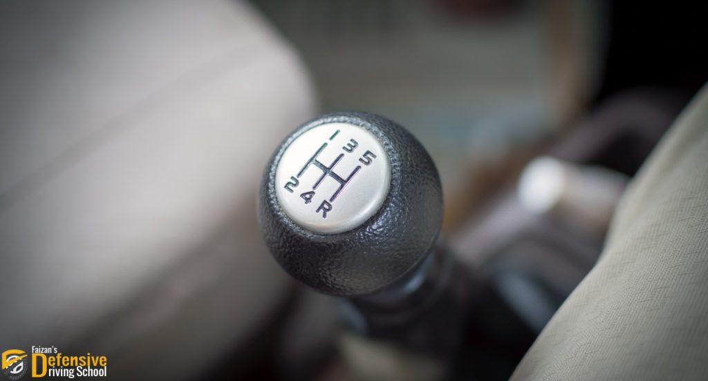 What Should I Learn To Drive – An Automatic Or A Manual Car